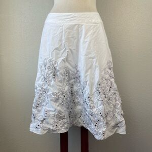 Laura Leigh White and Black Stitched Midi Skirt Size 8 EUC